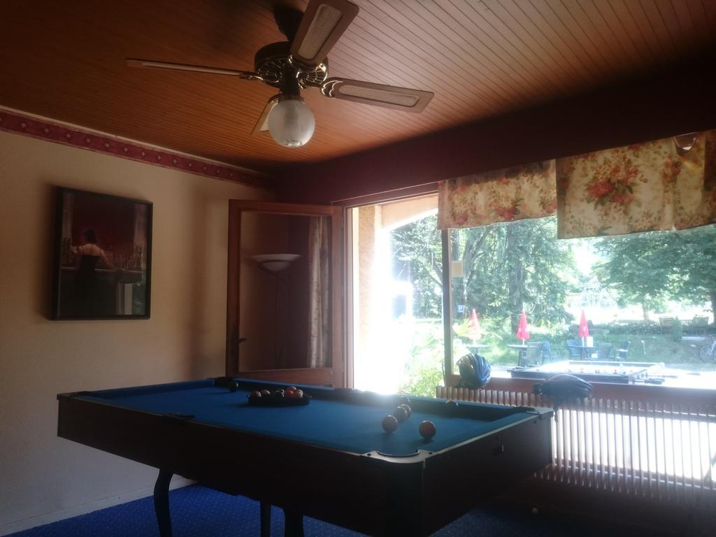Hotel Le Mas Fleuri Vernet-les-Bains Esterno foto