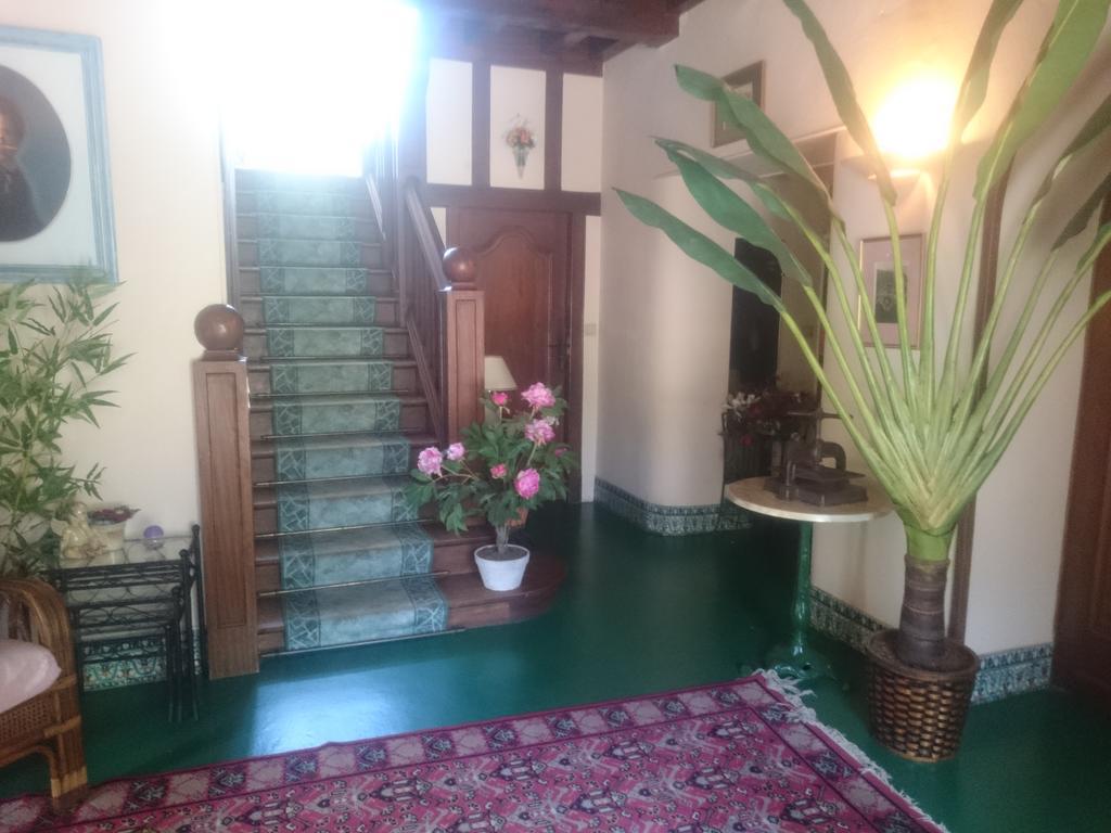 Hotel Le Mas Fleuri Vernet-les-Bains Esterno foto