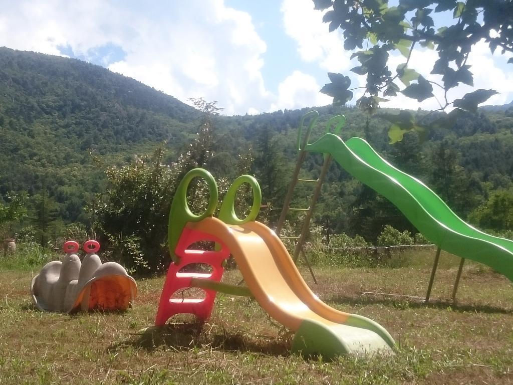 Hotel Le Mas Fleuri Vernet-les-Bains Esterno foto