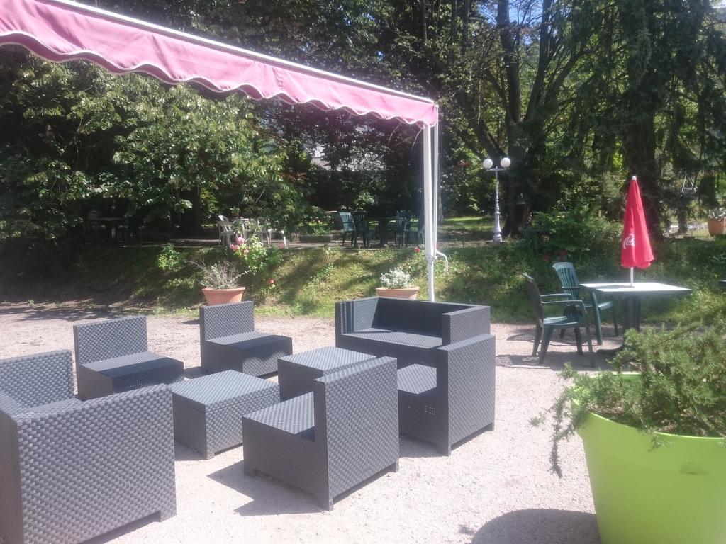 Hotel Le Mas Fleuri Vernet-les-Bains Esterno foto