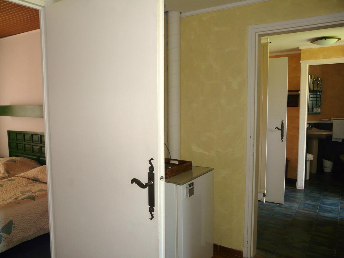 Hotel Le Mas Fleuri Vernet-les-Bains Esterno foto